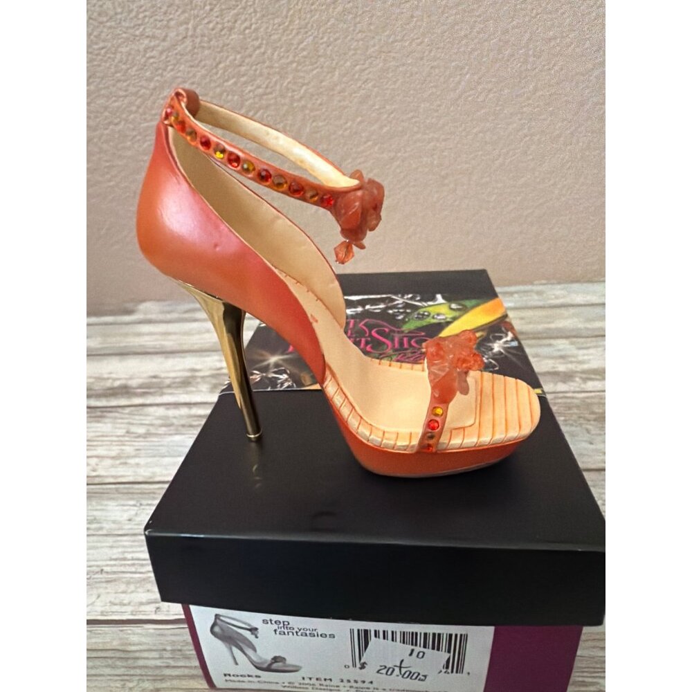 Just The Right Shoe by Raine Rocks 2006 #25594 NEW in Box - Picture 6 of 12